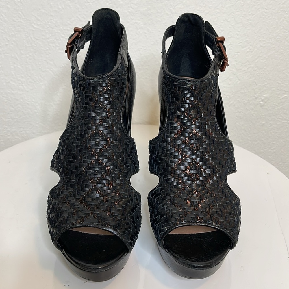 ELLIOTT LUCCA BERNADETTE BLACK WOVEN LEATHER PEEP TOE PLATFORM HEELS **NWOT** - Picture 3 of 16